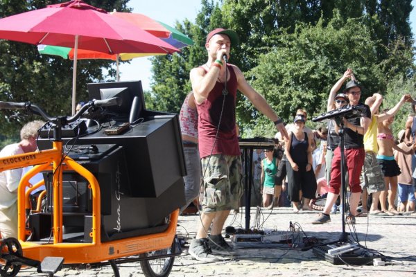 The mobile PA can be customized to suit particular audio needs, as seen here in Berlin's Mauerpark in 2013. Photo: Courtesy of the artist.